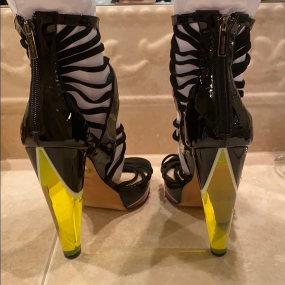 Jimmy Choo Zap Club Shoe Strappy and Sexy AF Collector’s Edition Size 41 - Picture 8 of 11